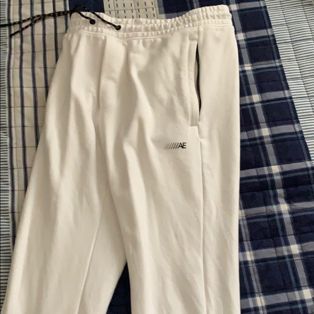 American eagle joggers